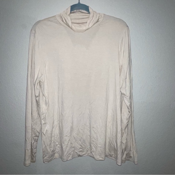 Chicoโs Felicia Mock Turtleneck Sz 2 Large cream bone Fall classic wardrobe - Picture 2 of 9